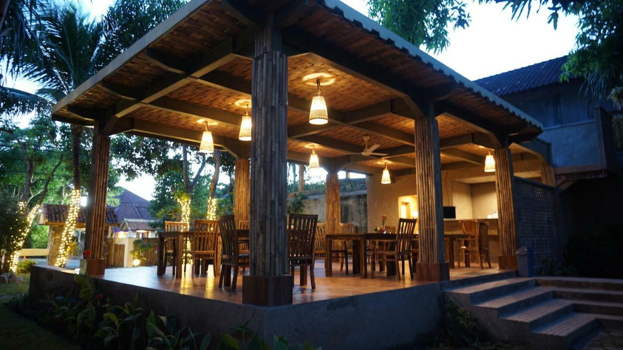 The Inn Sunsethouse 圣吉吉 外观 照片
